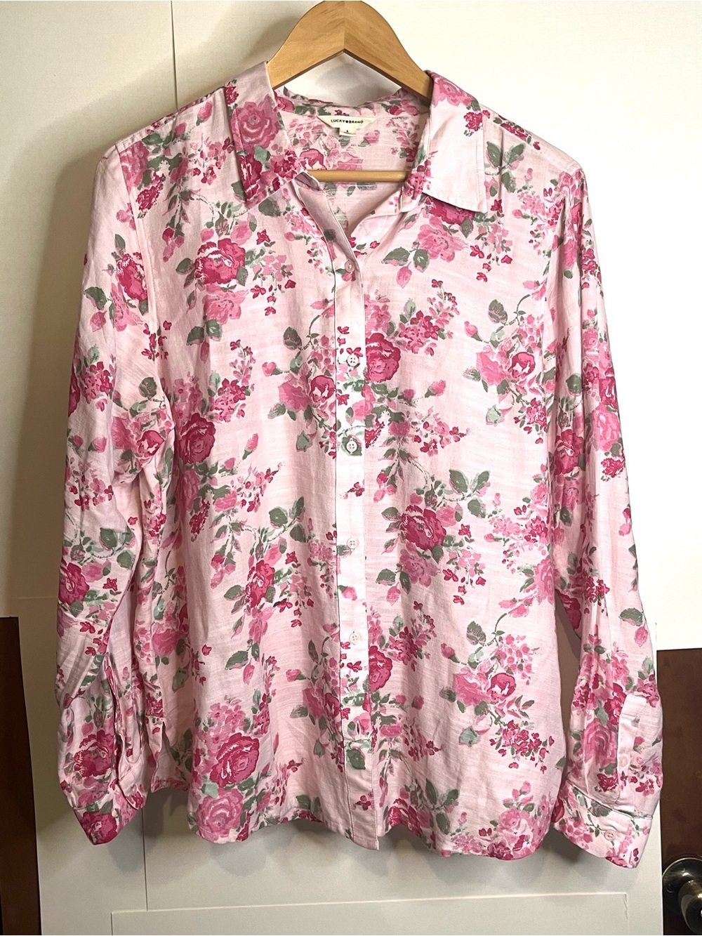 Lucky Brand Women’s Large Lightweight Pink Floral Button-Down Shirt